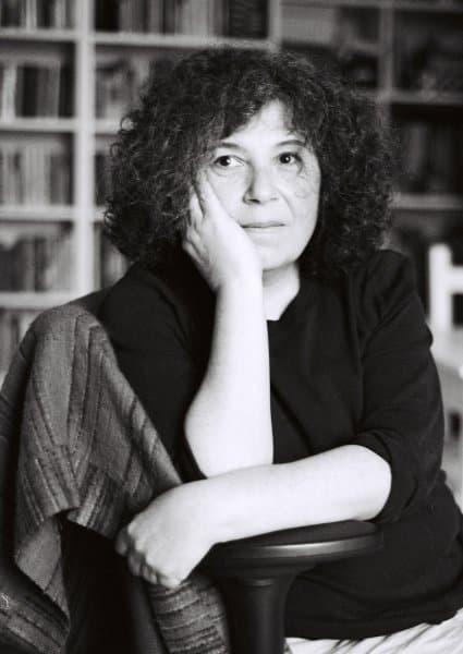 Portrét – Irena Dousková